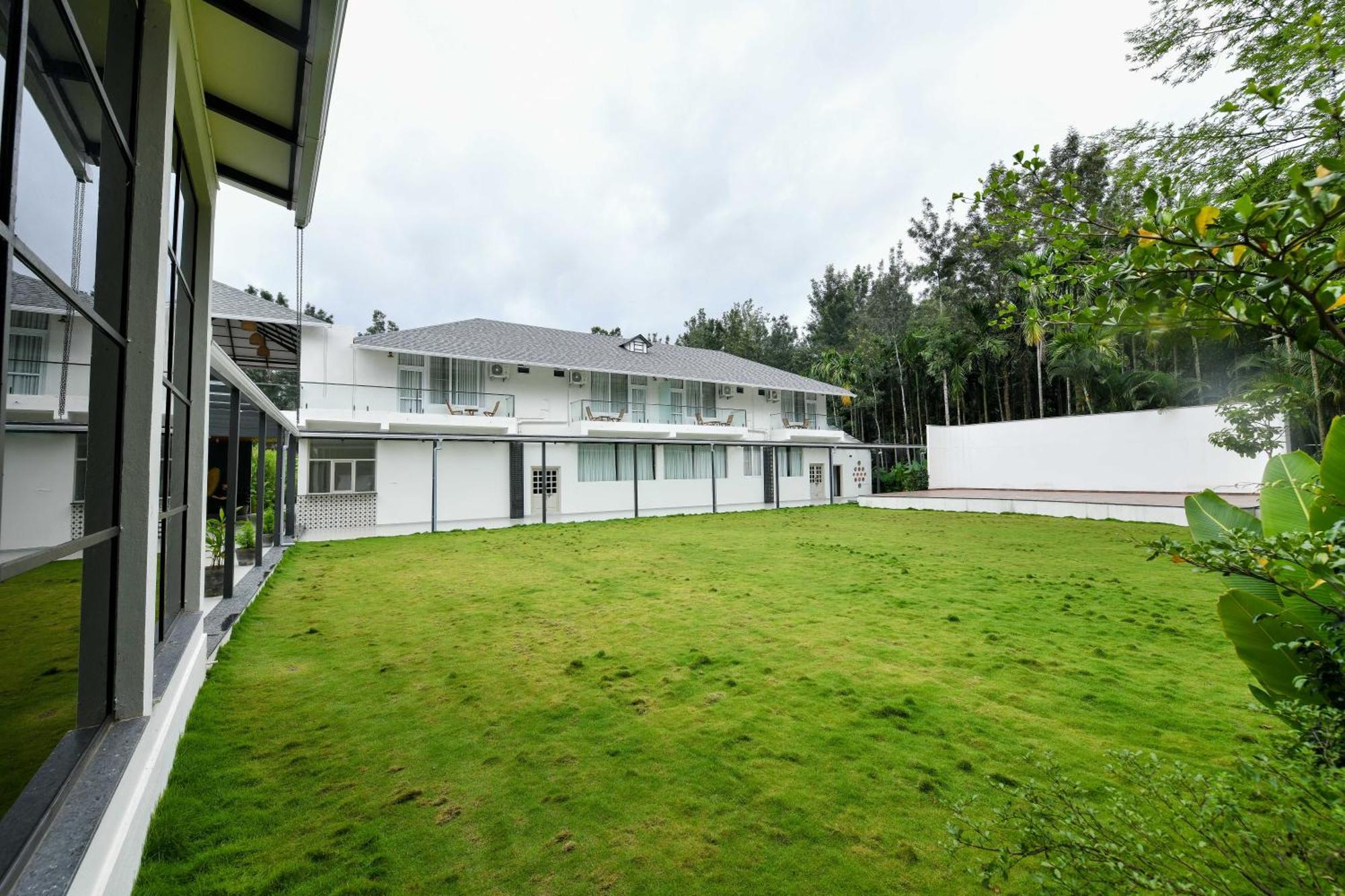Inventree Aranya Resort & Spa Madikeri Exterior photo