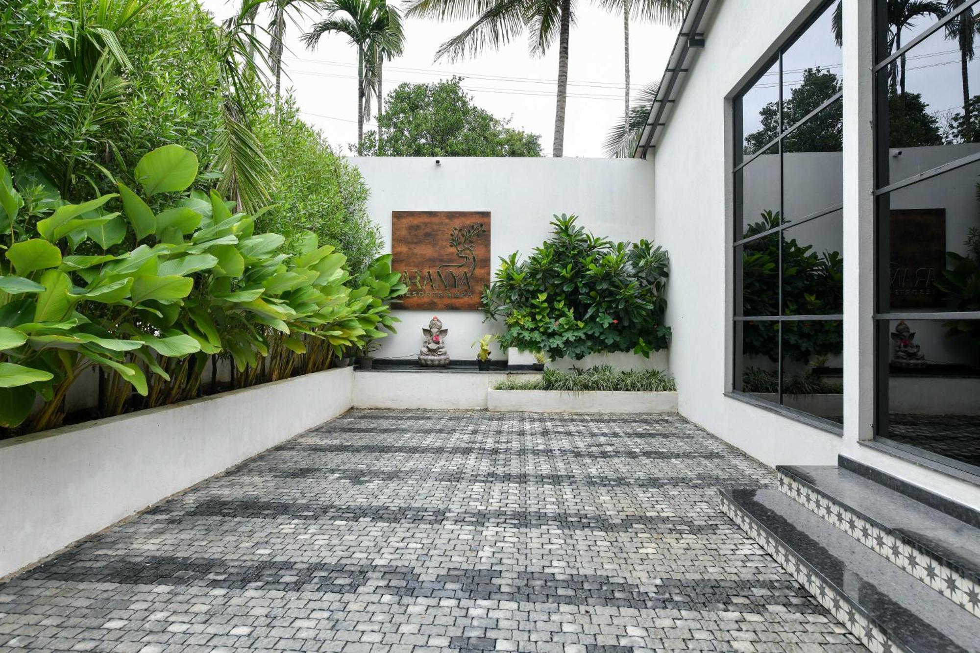Inventree Aranya Resort & Spa Madikeri Exterior photo